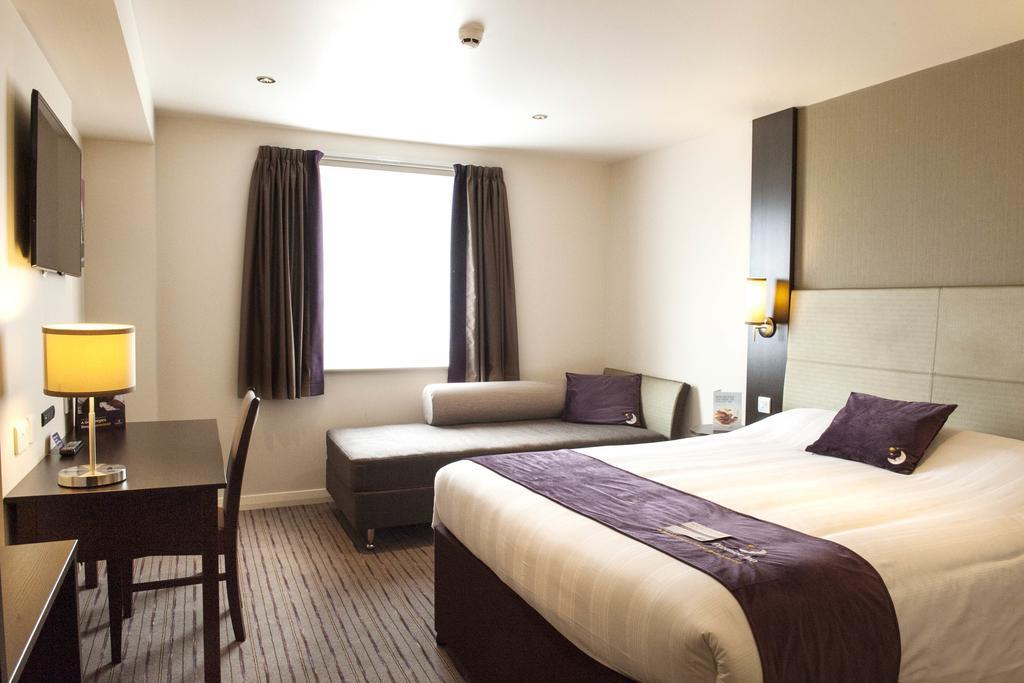 Premier Inn London Bexleyheath Exterior photo